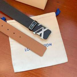 Picture of Louis Vuitton Belts _SKUfw205139544fw